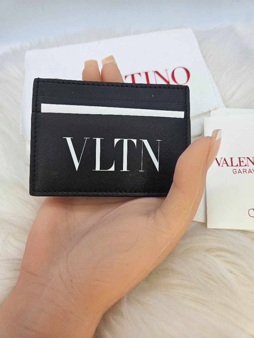 VLTN Black Card Holder